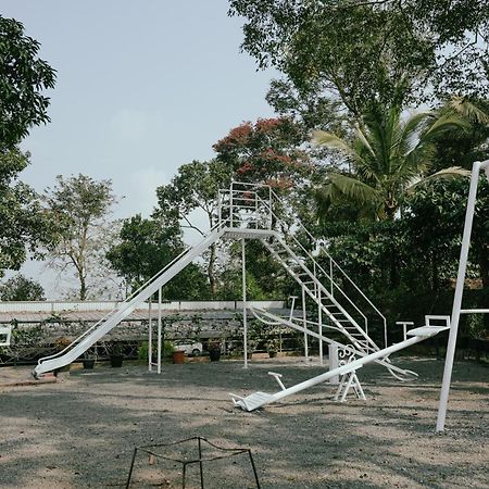 Haze Woods Resort Vaduvanchal 外观 照片