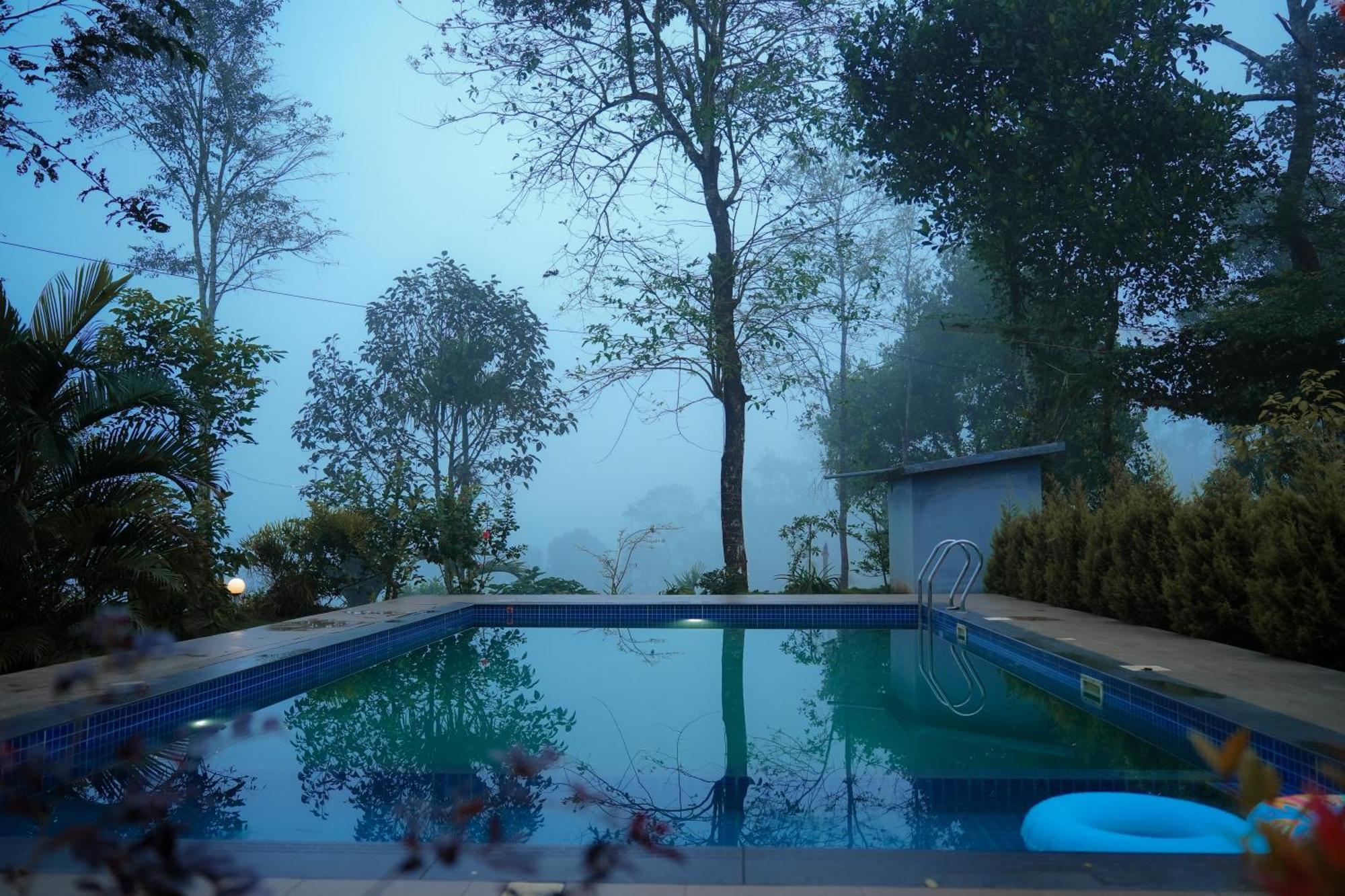 Haze Woods Resort Vaduvanchal 外观 照片