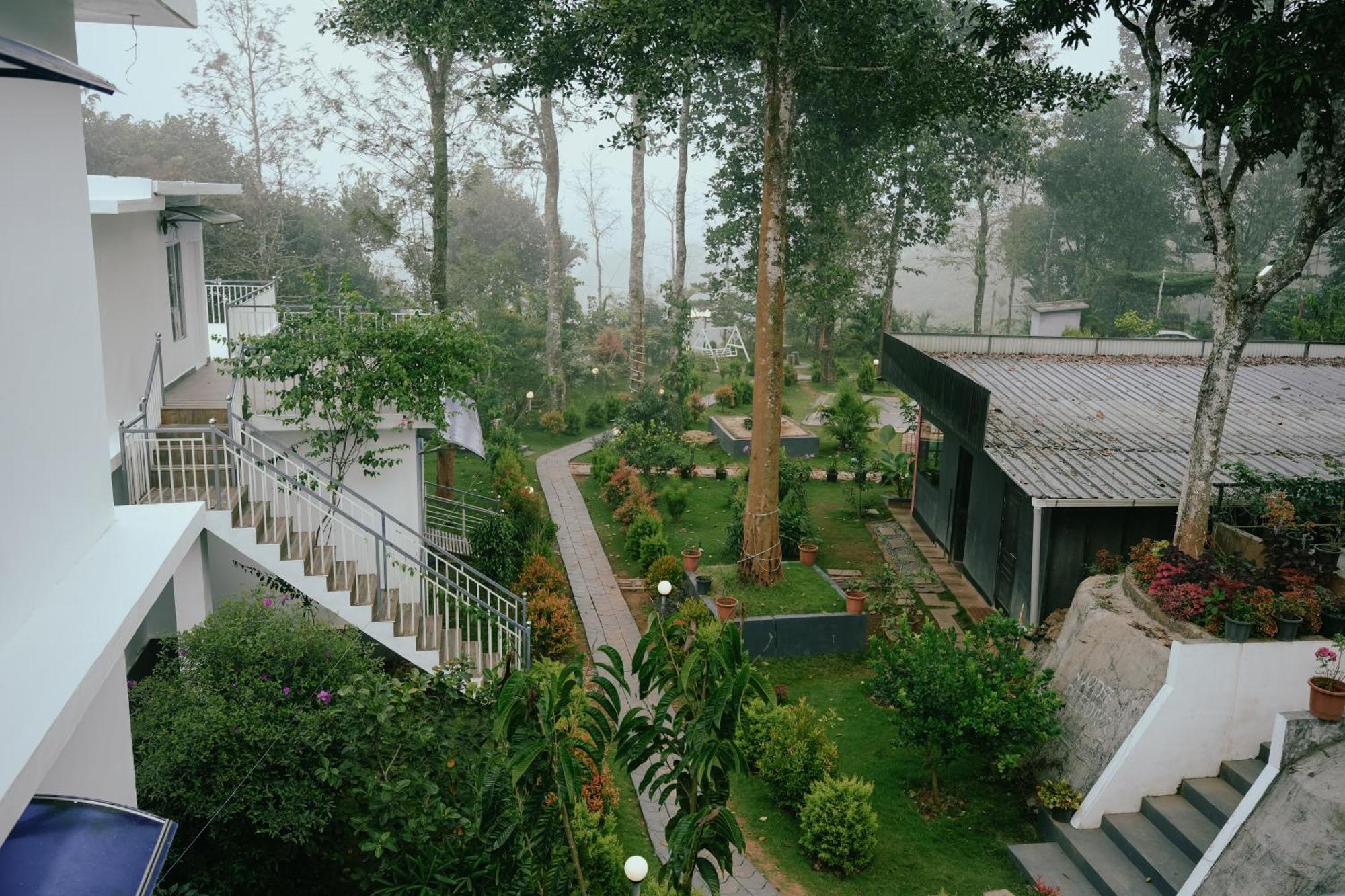 Haze Woods Resort Vaduvanchal 外观 照片