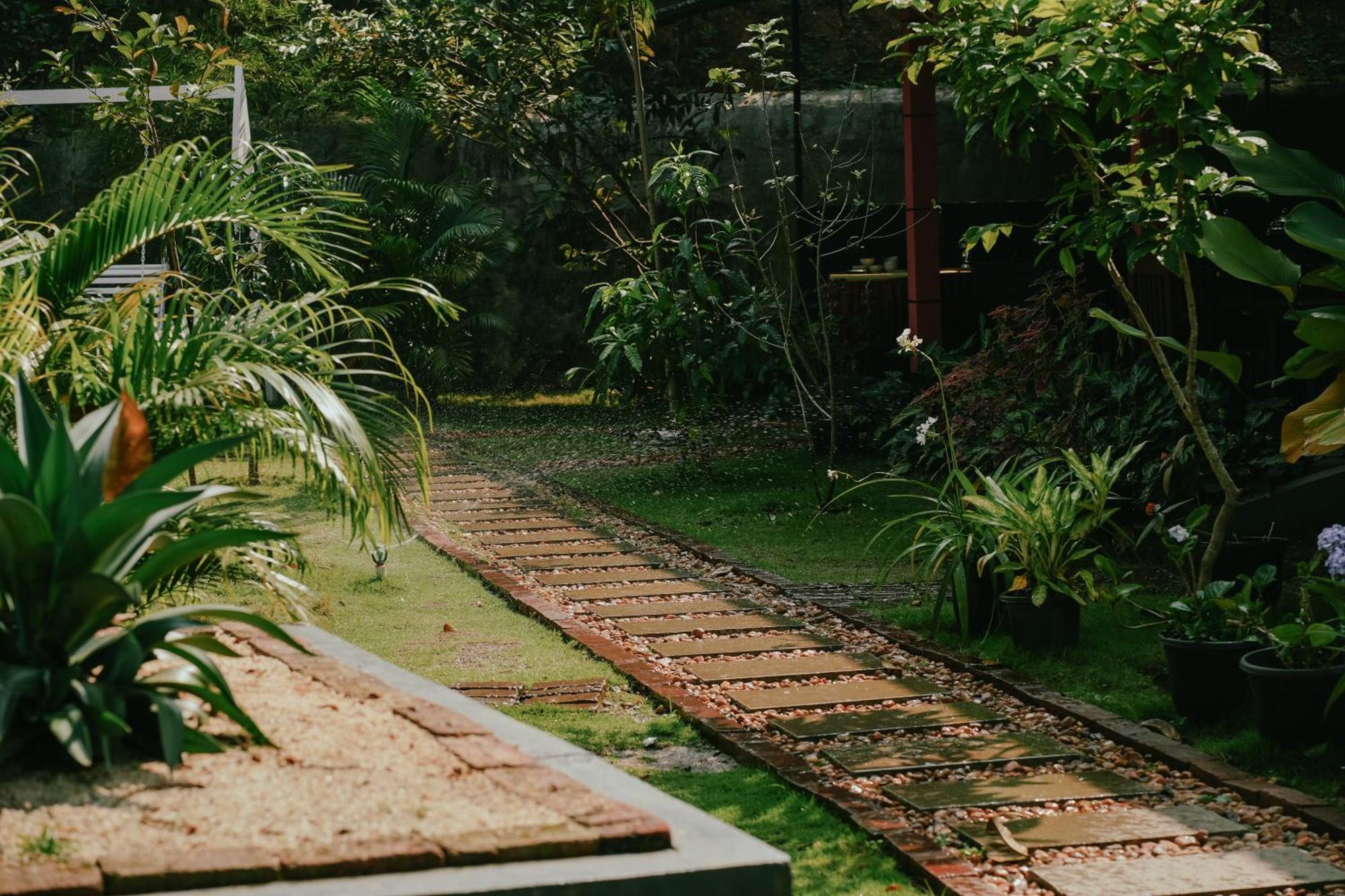 Haze Woods Resort Vaduvanchal 外观 照片