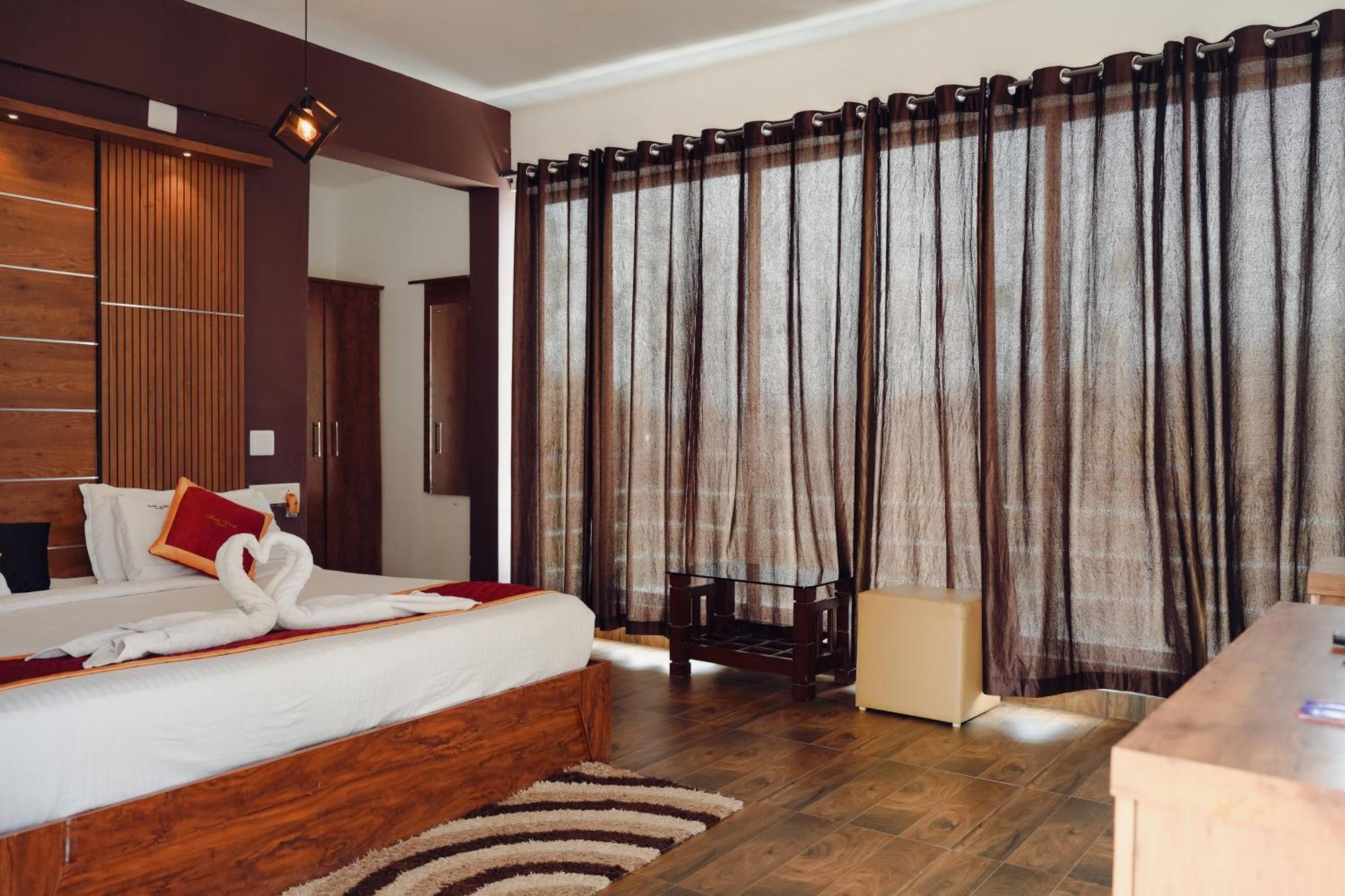 Haze Woods Resort Vaduvanchal 外观 照片