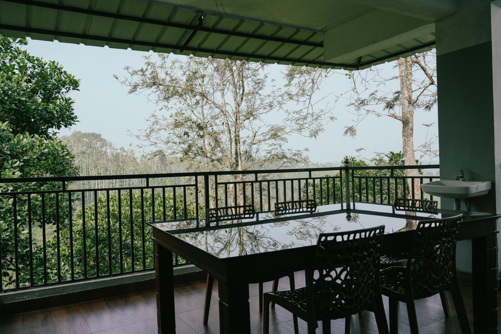 Haze Woods Resort Vaduvanchal 外观 照片