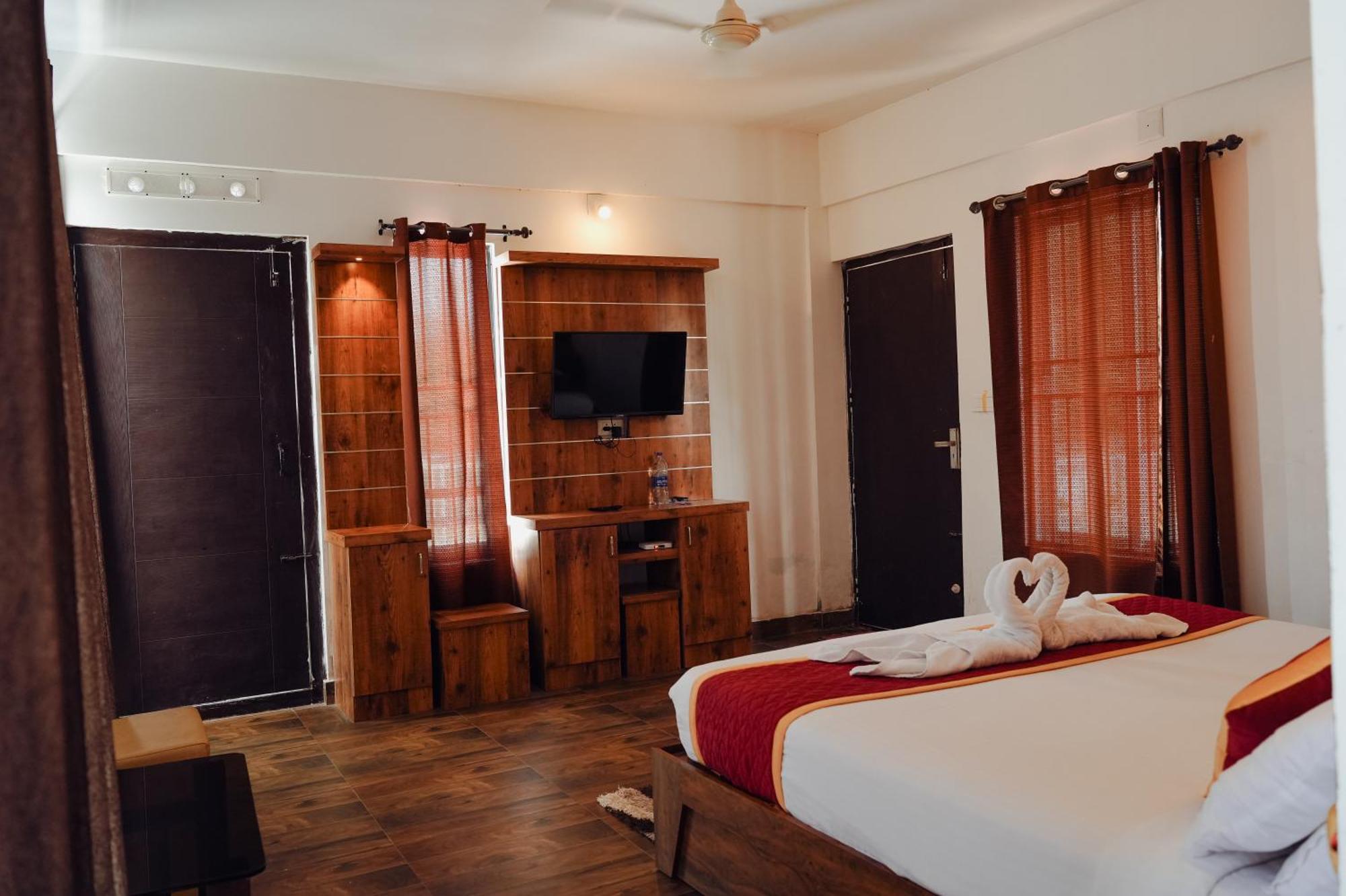 Haze Woods Resort Vaduvanchal 外观 照片