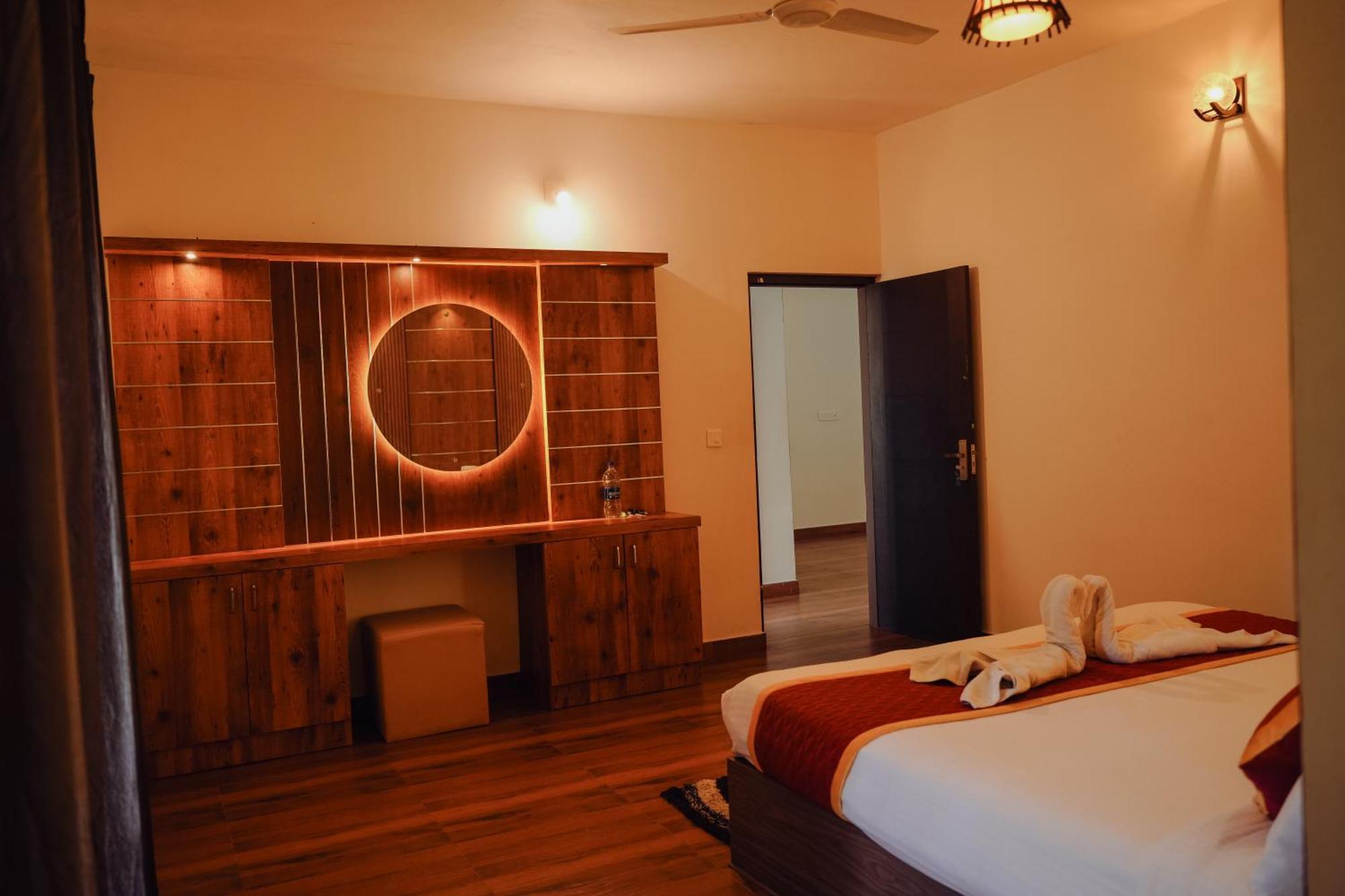 Haze Woods Resort Vaduvanchal 外观 照片